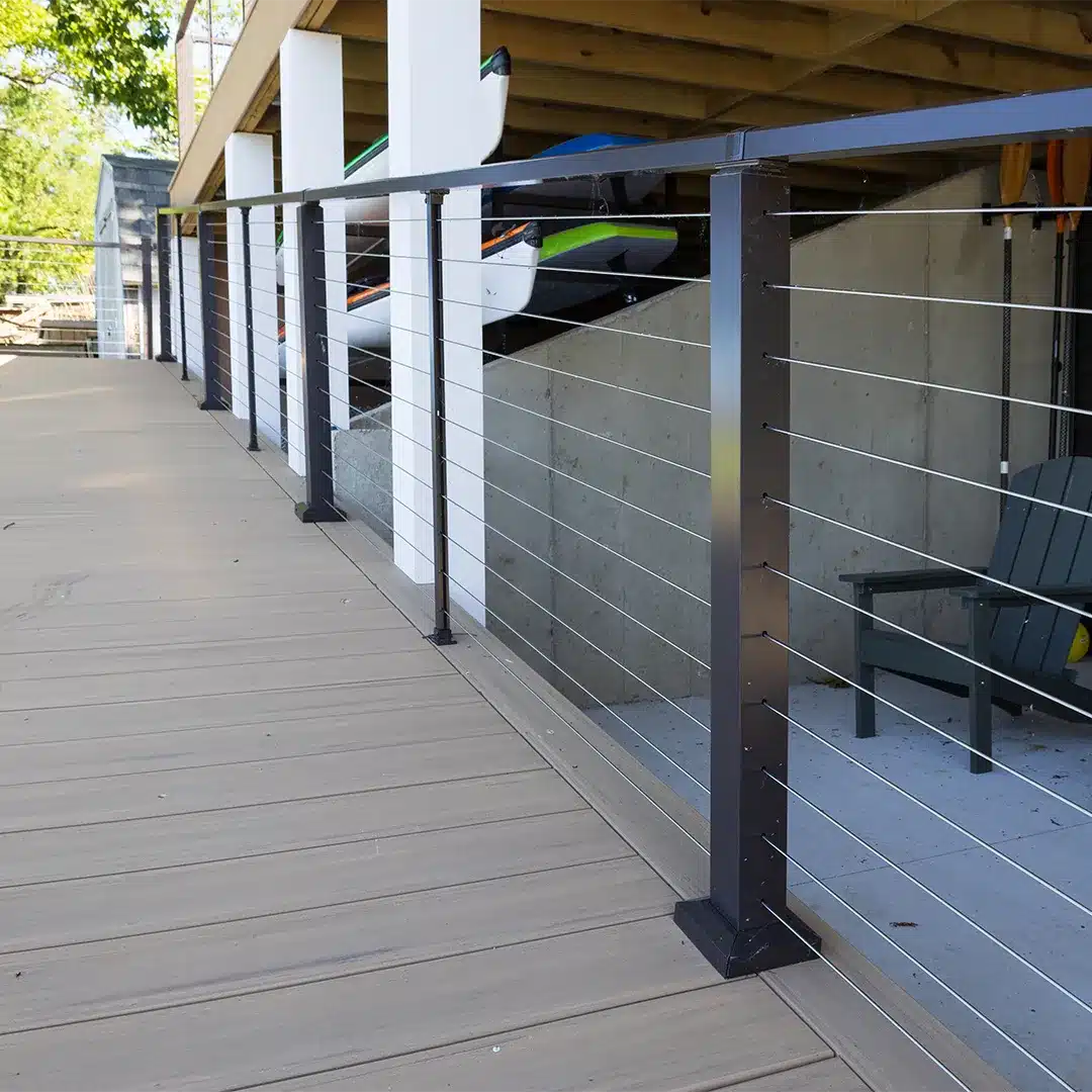 horizontal cable railing on wheelchair ramp on deck